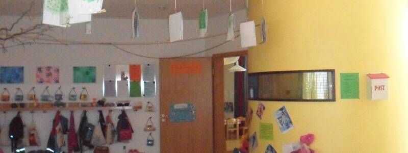 Garderobenbereich in der DRK Kita Filsblick